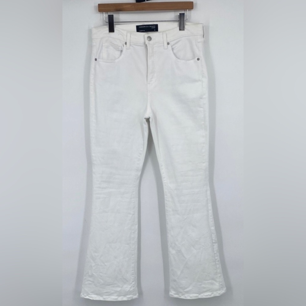VERONICA BEARD Beverly Skinny Flare High Rise Inseam 31 White Jeans